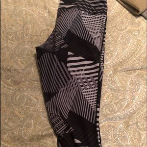 Gap Women’s Workout Leggings